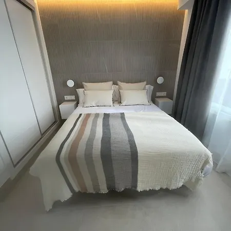 Atico De Lujo Izaro Ii Totalmente Nuevo 아파트