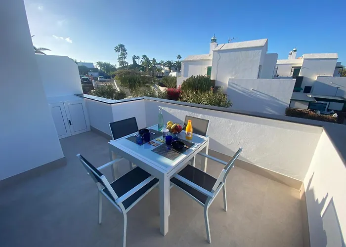 ático De Lujo Izaro Ii Totalmente Nuevo * Playa Blanca (Lanzarote)